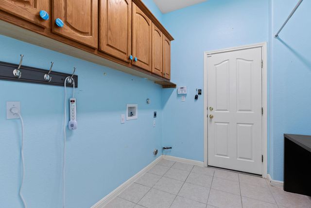 2944 Clinton PL, Round Rock, TX 78665