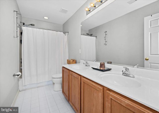 128 SPRINGFIELD CIR, Middletown, DE 19709