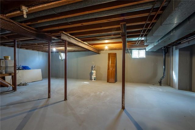 601 E 107th Terrace, Kansas City, MO 64114