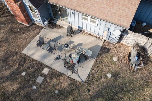 601 E 107th Terrace, Kansas City, MO 64114