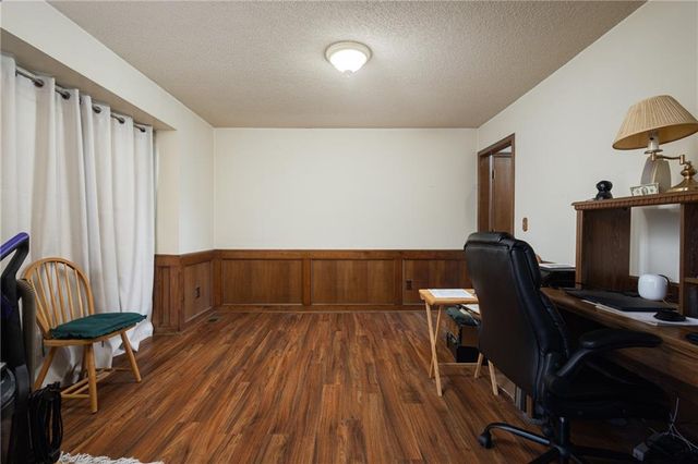 601 E 107th Terrace, Kansas City, MO 64114