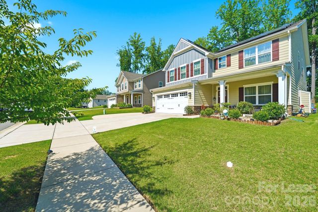 10129 Harvest Gold Drive, Charlotte, NC 28215