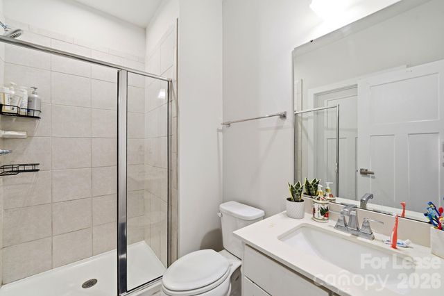 10129 Harvest Gold Drive, Charlotte, NC 28215