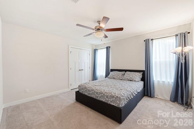 10129 Harvest Gold Drive, Charlotte, NC 28215
