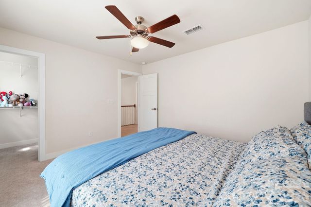 10129 Harvest Gold Drive, Charlotte, NC 28215
