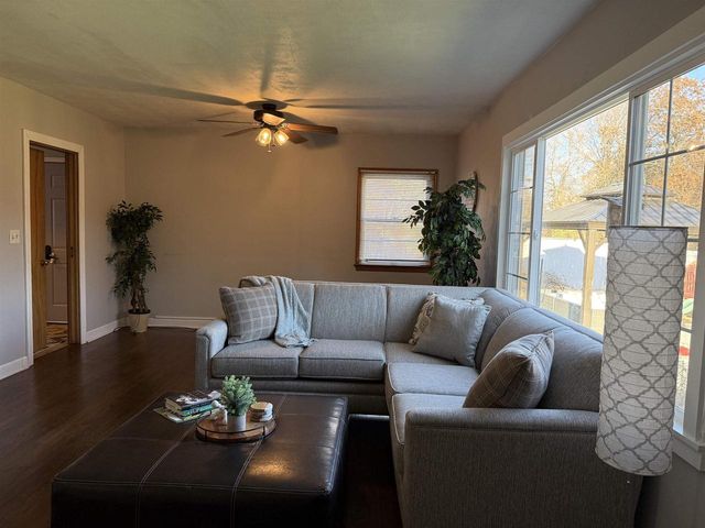 1633 Crescent Drive, Beloit, WI 53511