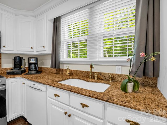 238 W Mountain Street, Rutherfordton, NC 28139