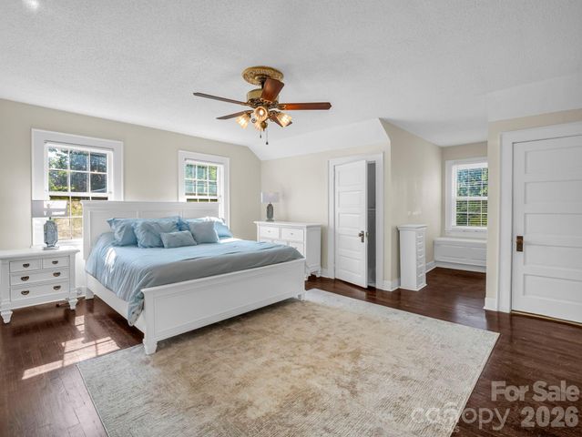 238 W Mountain Street, Rutherfordton, NC 28139