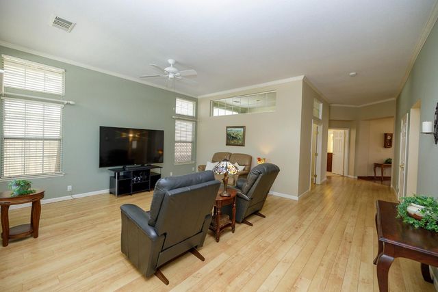 3817 Wilkesboro Ave, Modesto, CA 95357