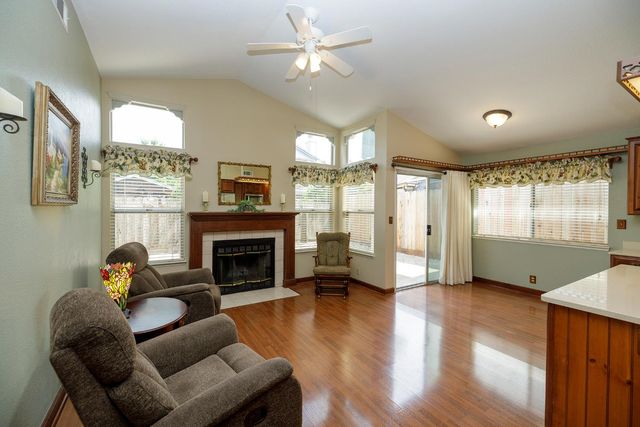 3817 Wilkesboro Ave, Modesto, CA 95357