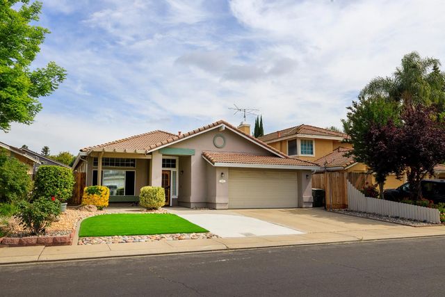 3817 Wilkesboro Ave, Modesto, CA 95357