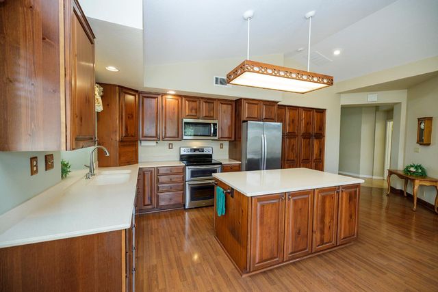 3817 Wilkesboro Ave, Modesto, CA 95357