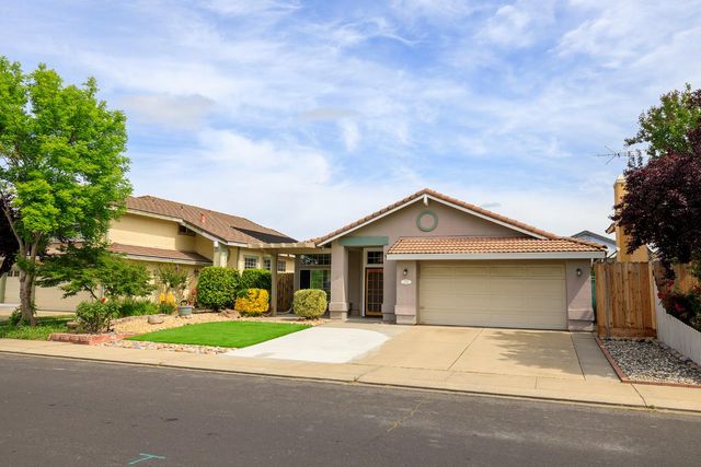 3817 Wilkesboro Ave, Modesto, CA 95357