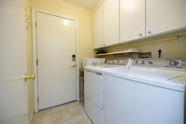 3817 Wilkesboro Ave, Modesto, CA 95357
