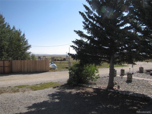 84 Clubcar Rd, Hartsel, CO 80449