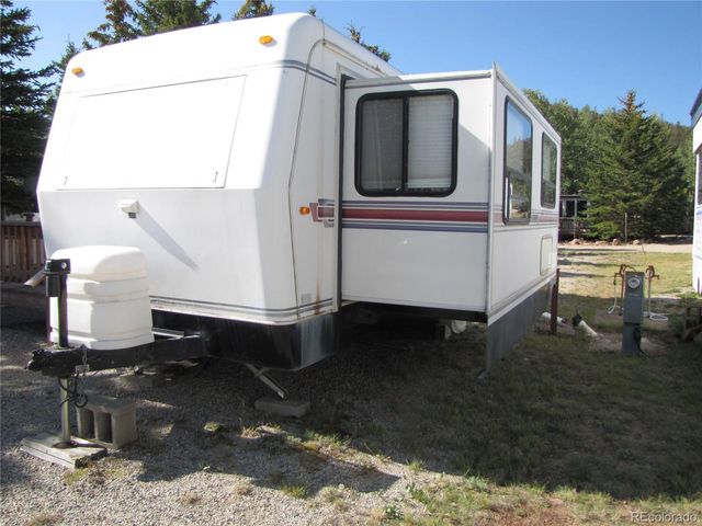 84 Clubcar Rd, Hartsel, CO 80449