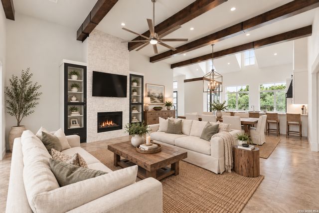 321 Bentwood, Spring Branch, TX 78070