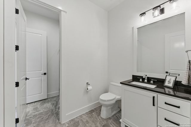 321 Bentwood, Spring Branch, TX 78070