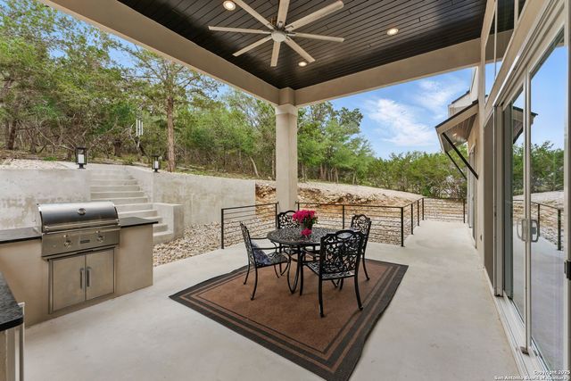 321 Bentwood, Spring Branch, TX 78070