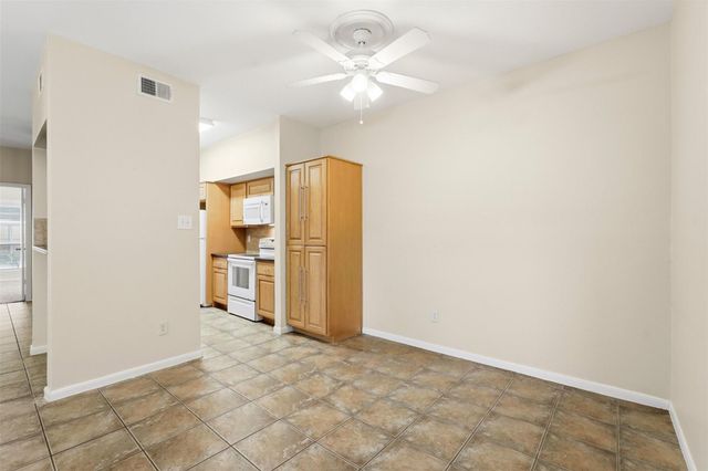 2025 Augusta Drive 605, Houston, TX 77057