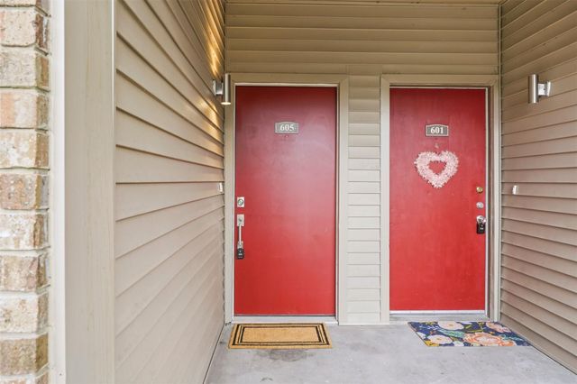 2025 Augusta Drive 605, Houston, TX 77057