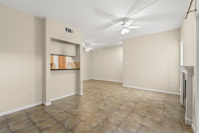 2025 Augusta Drive 605, Houston, TX 77057