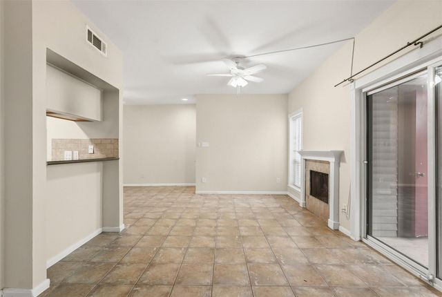 2025 Augusta Drive 605, Houston, TX 77057