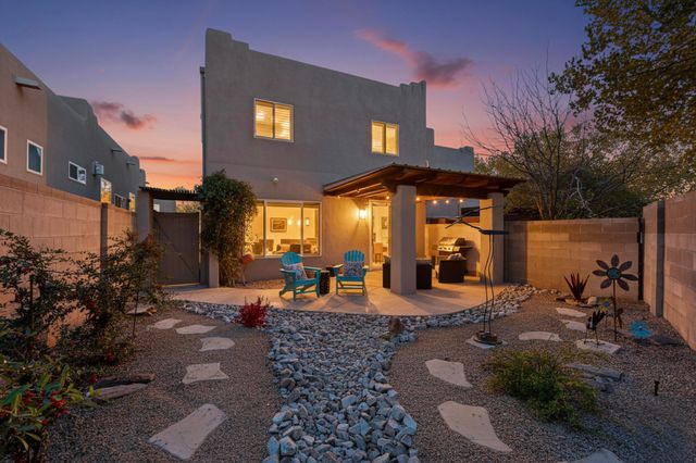 3604 Grama Court NW, Albuquerque, NM 87120
