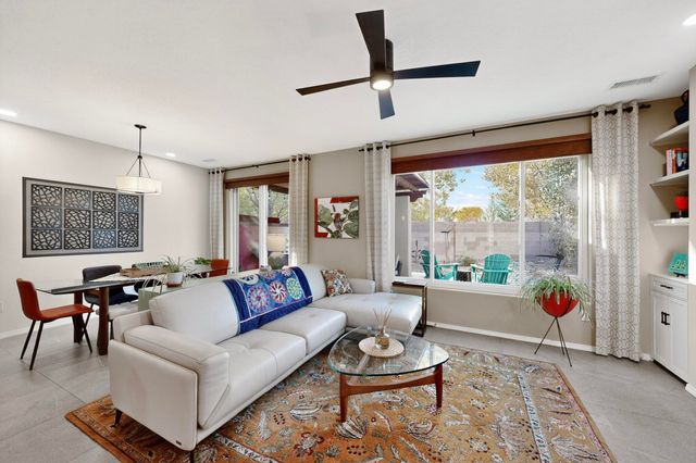 3604 Grama Court NW, Albuquerque, NM 87120