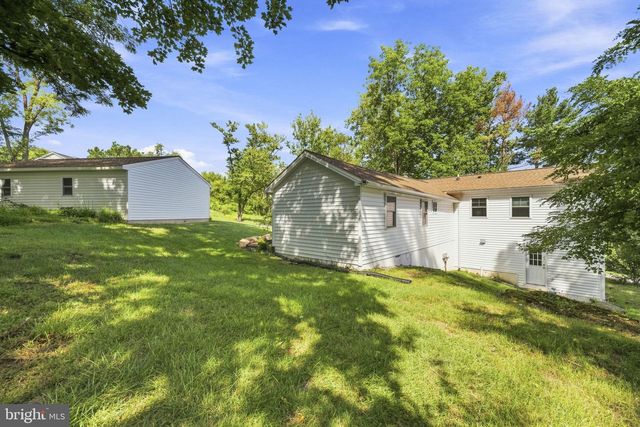 1313 BRIDGE RD, West Chester, PA 19382