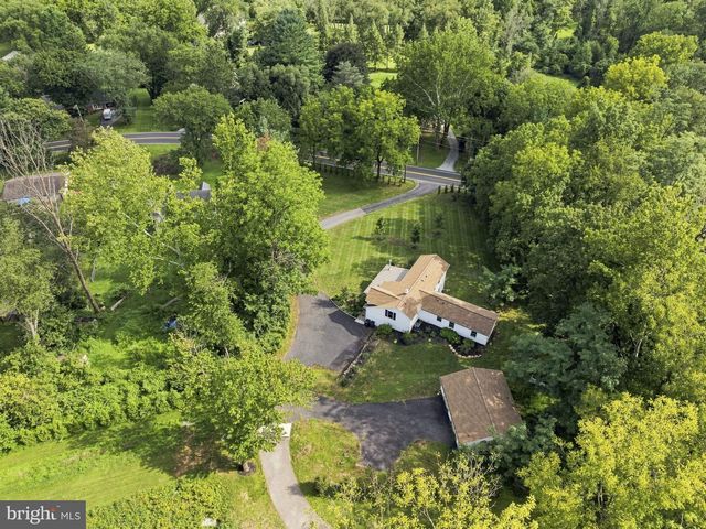 1313 BRIDGE RD, West Chester, PA 19382