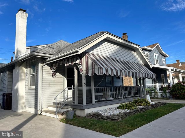 12 N SWARTHMORE AVE, Ventnor City, NJ 08406