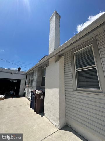 12 N SWARTHMORE AVE, Ventnor City, NJ 08406