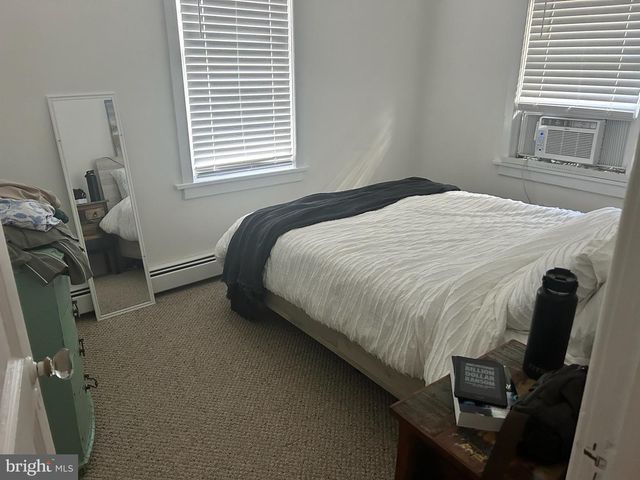 12 N SWARTHMORE AVE, Ventnor City, NJ 08406