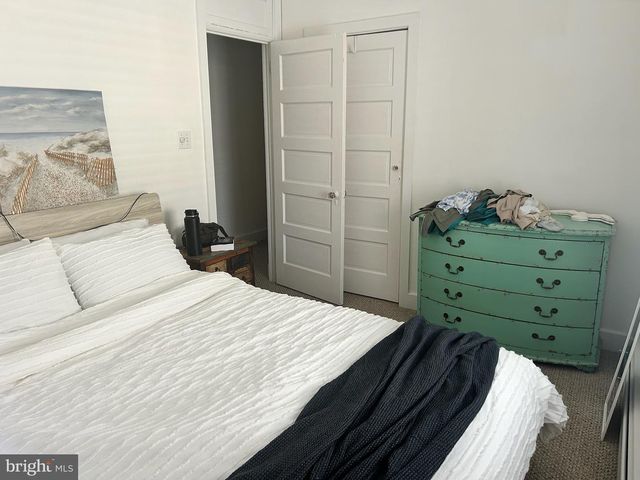 12 N SWARTHMORE AVE, Ventnor City, NJ 08406