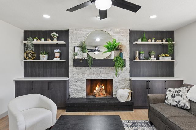 3233 Churchill Court, Woodbury, MN 55125