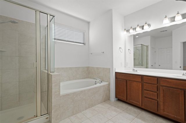 325 La Joya PASS, Leander, TX 78641