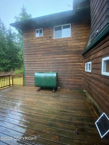 6269 Fireside Court, Ketchikan, AK 99901
