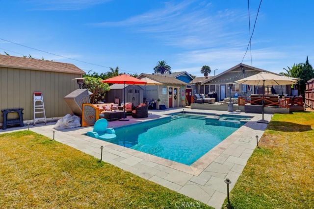 376 Orizaba Avenue, Long Beach, CA 90814