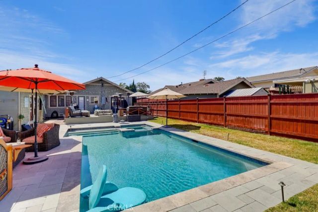 376 Orizaba Avenue, Long Beach, CA 90814