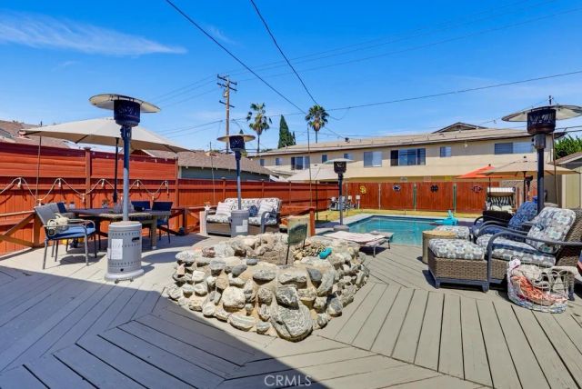 376 Orizaba Avenue, Long Beach, CA 90814