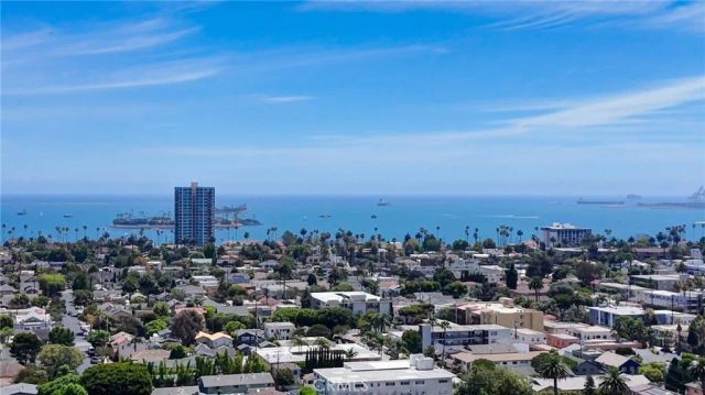 376 Orizaba Avenue, Long Beach, CA 90814