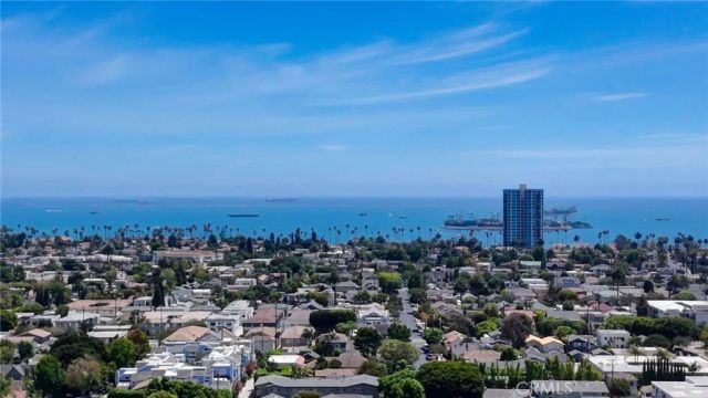 376 Orizaba Avenue, Long Beach, CA 90814