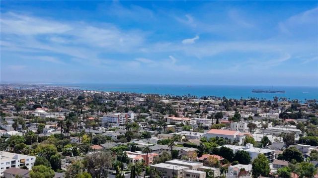 376 Orizaba Avenue, Long Beach, CA 90814