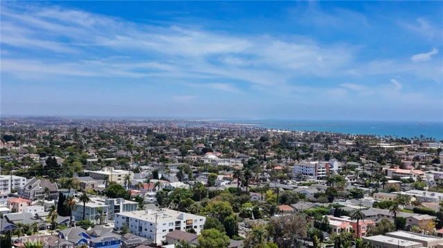 376 Orizaba Avenue, Long Beach, CA 90814