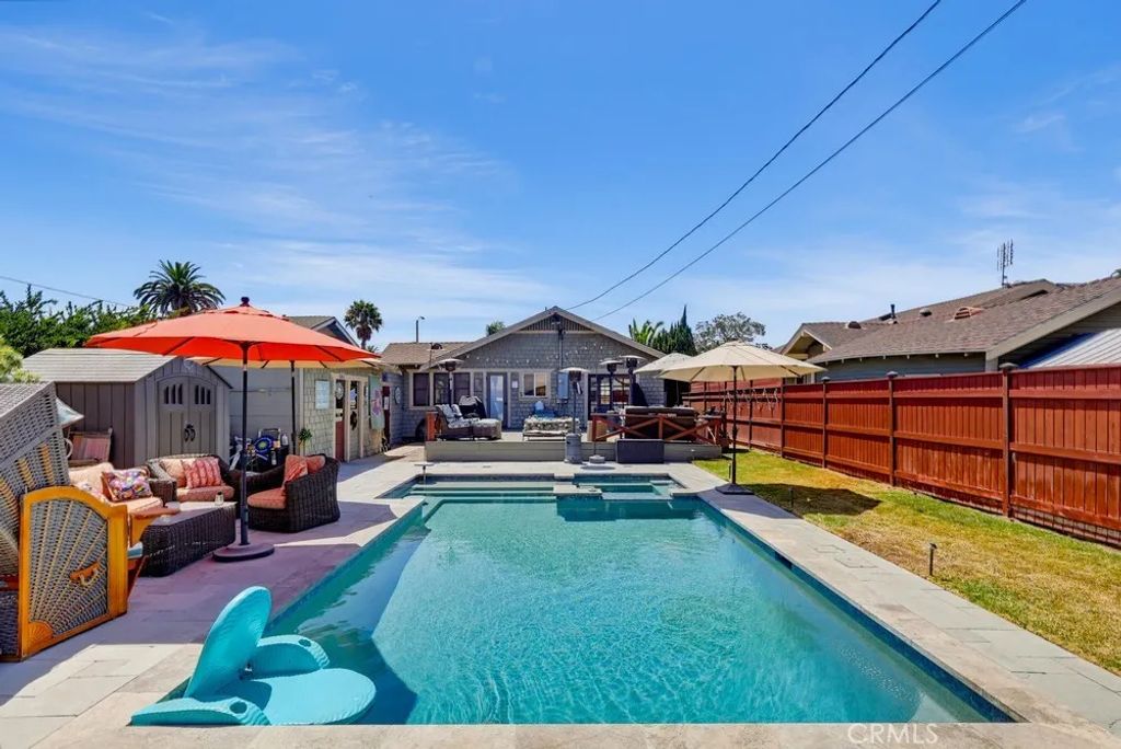 376 Orizaba Avenue, Long Beach, CA 90814