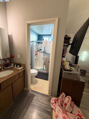 250 S 47Th St, Richmond, CA 94804