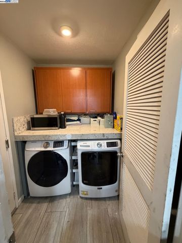 250 S 47Th St, Richmond, CA 94804