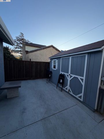 250 S 47Th St, Richmond, CA 94804