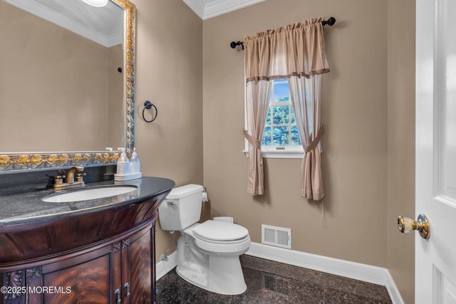 5 Pheasant Road, Colts Neck, NJ 07722